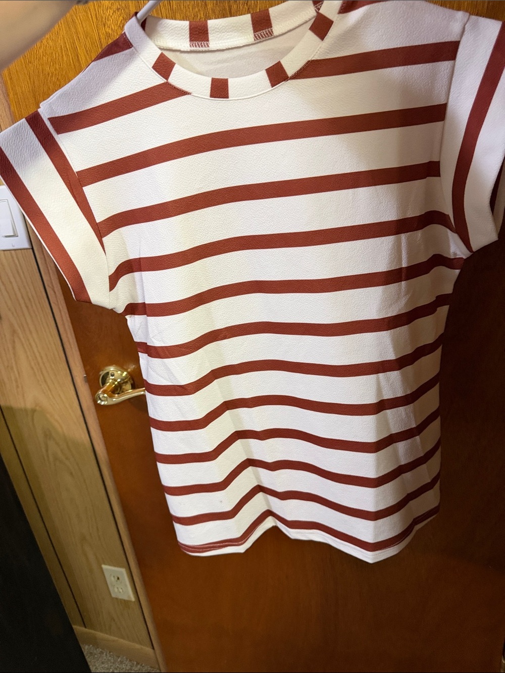 SHEIN White Tee with Rust Red Stripes - Kids Short Sleeve